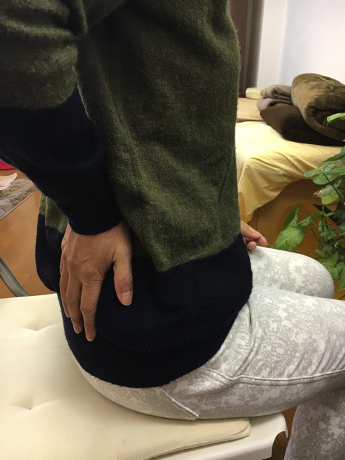 咳からくる腰痛の原因と治療方法-広島で腰痛専門の整体院の実例記録1