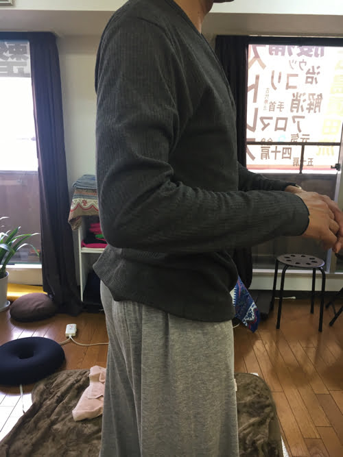 坐骨神経痛でヘルニアの疑い_腰の痛みで前かがみが出来ない症状の原因と治療方法