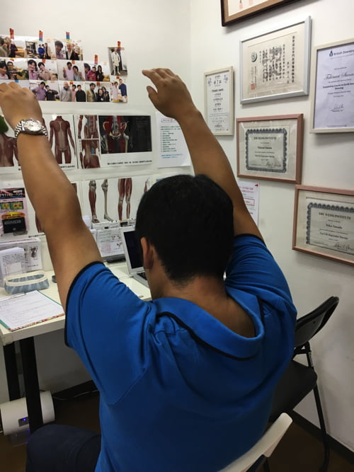 広島_肩の痛みを治す-四十肩治療で有名な整体院