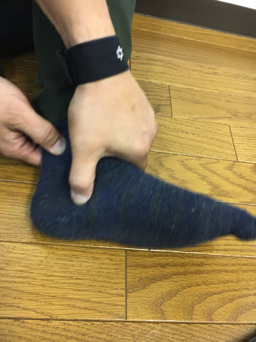 広島_腰痛専門の整体師が教えるヘルニアや腰痛防止のストレッチ