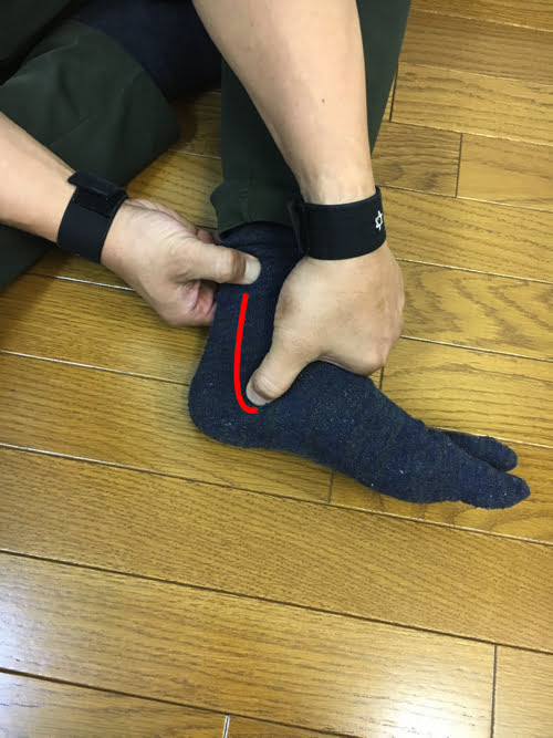 広島_腰痛専門の整体師が教えるヘルニアや腰痛防止のストレッチ