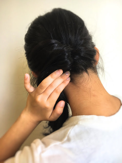 首のコリ_目の奥が痛い_原因と治し方_治療方法_広島の整体院の実例